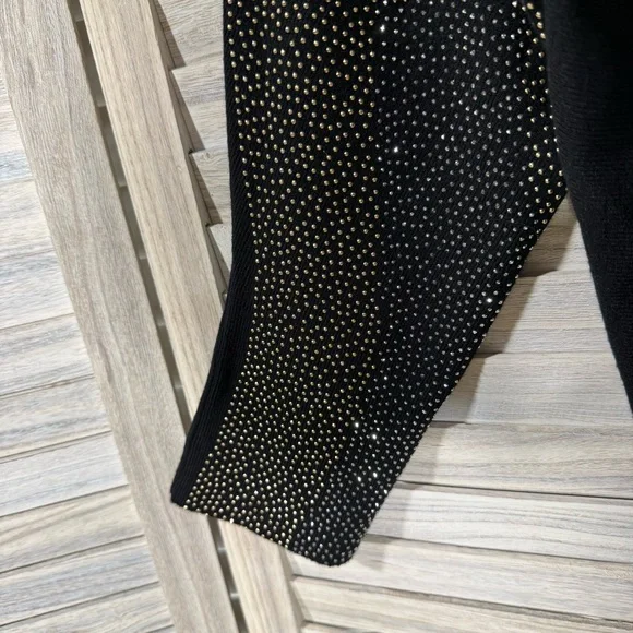 Size 2X Black sweater with Gold & silver crystal embellishment NWOT - Picture 6 of 11